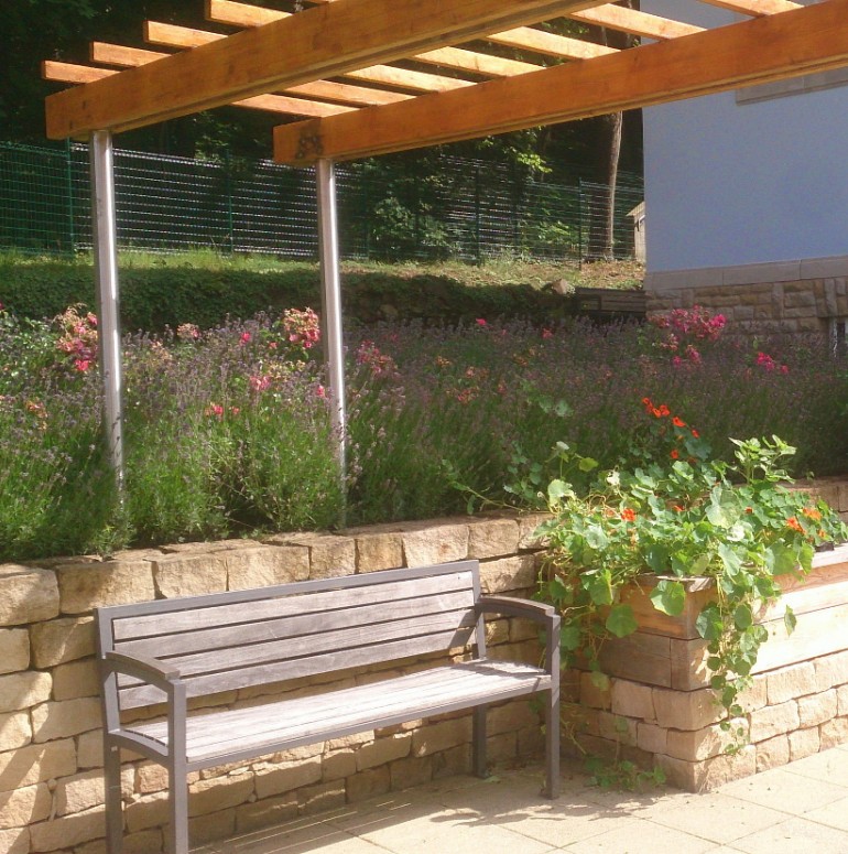 coin pergola