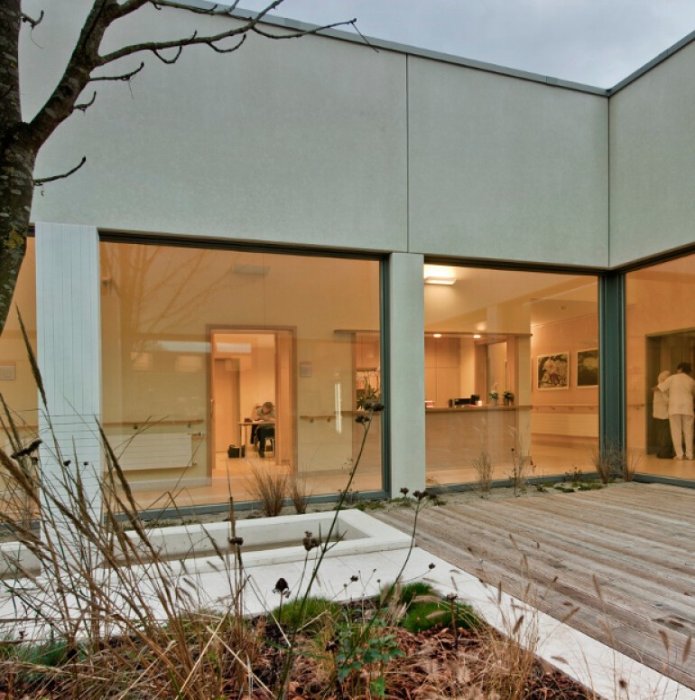 Haus Omega