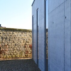 Auvent cimetière