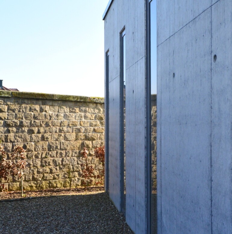 Auvent cimetière